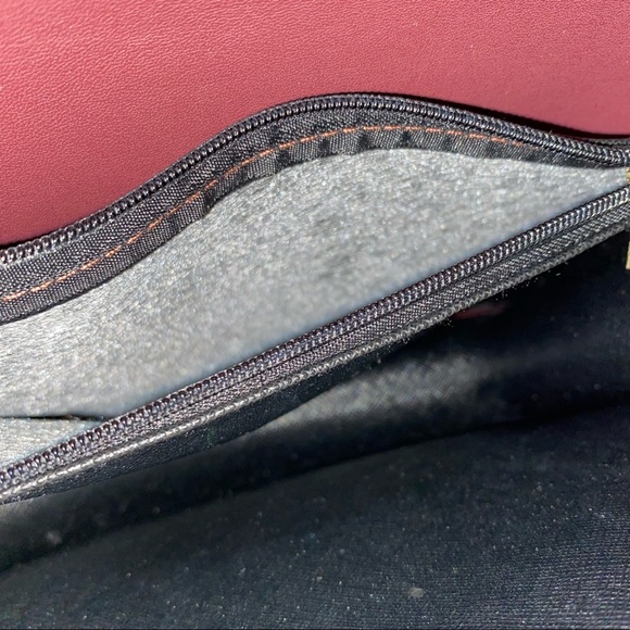 ‼️2/$30‼️Adjustable Crossbody bag - Picture 9 of 15